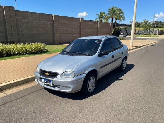 CHEVROLET CLASSIC 1.0 MPFI VHCE 8V FLEX 4P MANUAL CHEVROLET CLASSIC 1.0 MPFI VHCE 8V FLEX 4P MANUAL